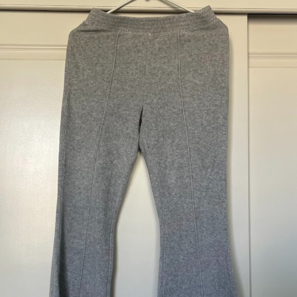 Aerie Gray Ribbed Velour Flare Lounge High Waisted Pants Size Small - Picture 7 of 10